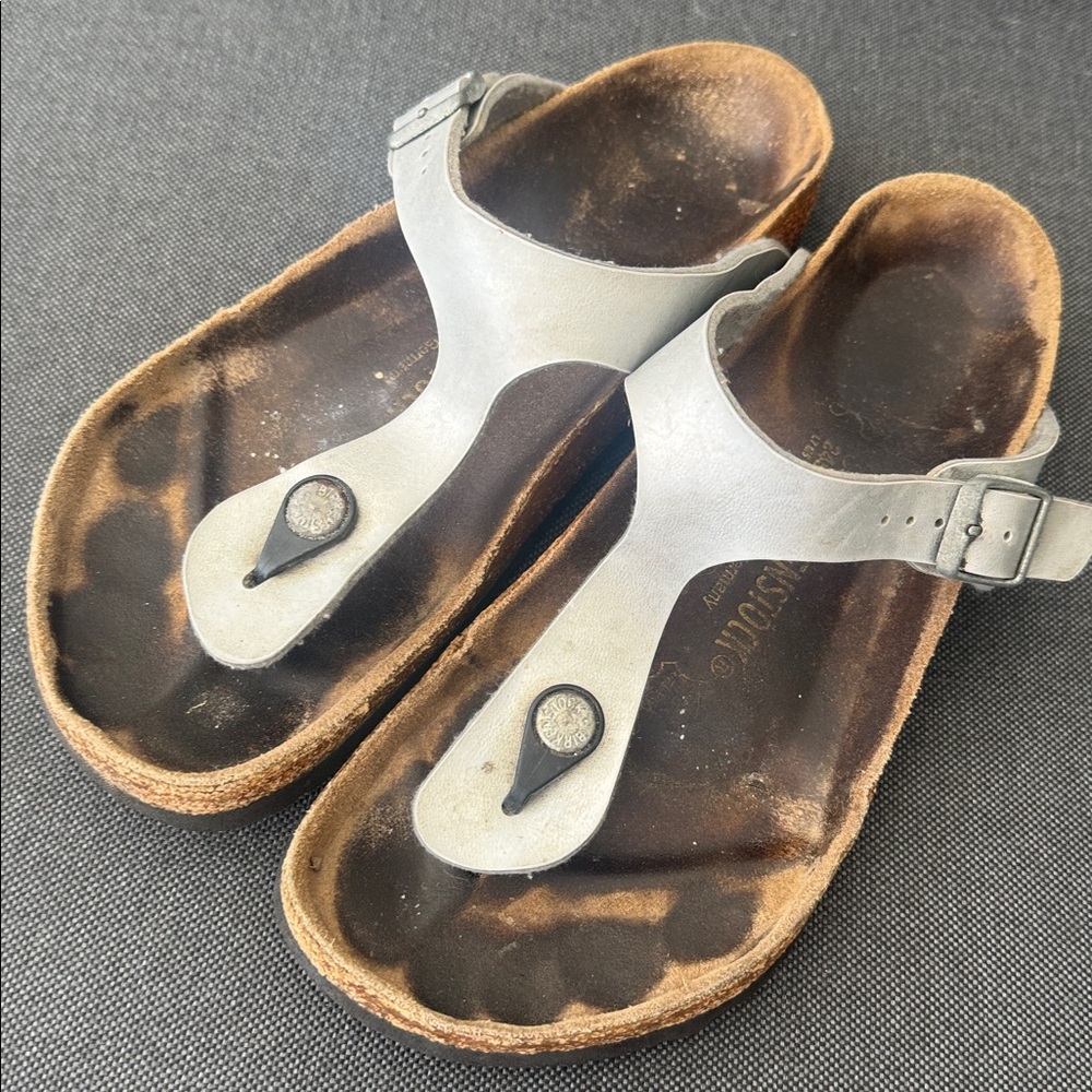 Birkenstock Gizeh Women's Sandals Thong Flip Flops Silver Size 38/8 Resortwear